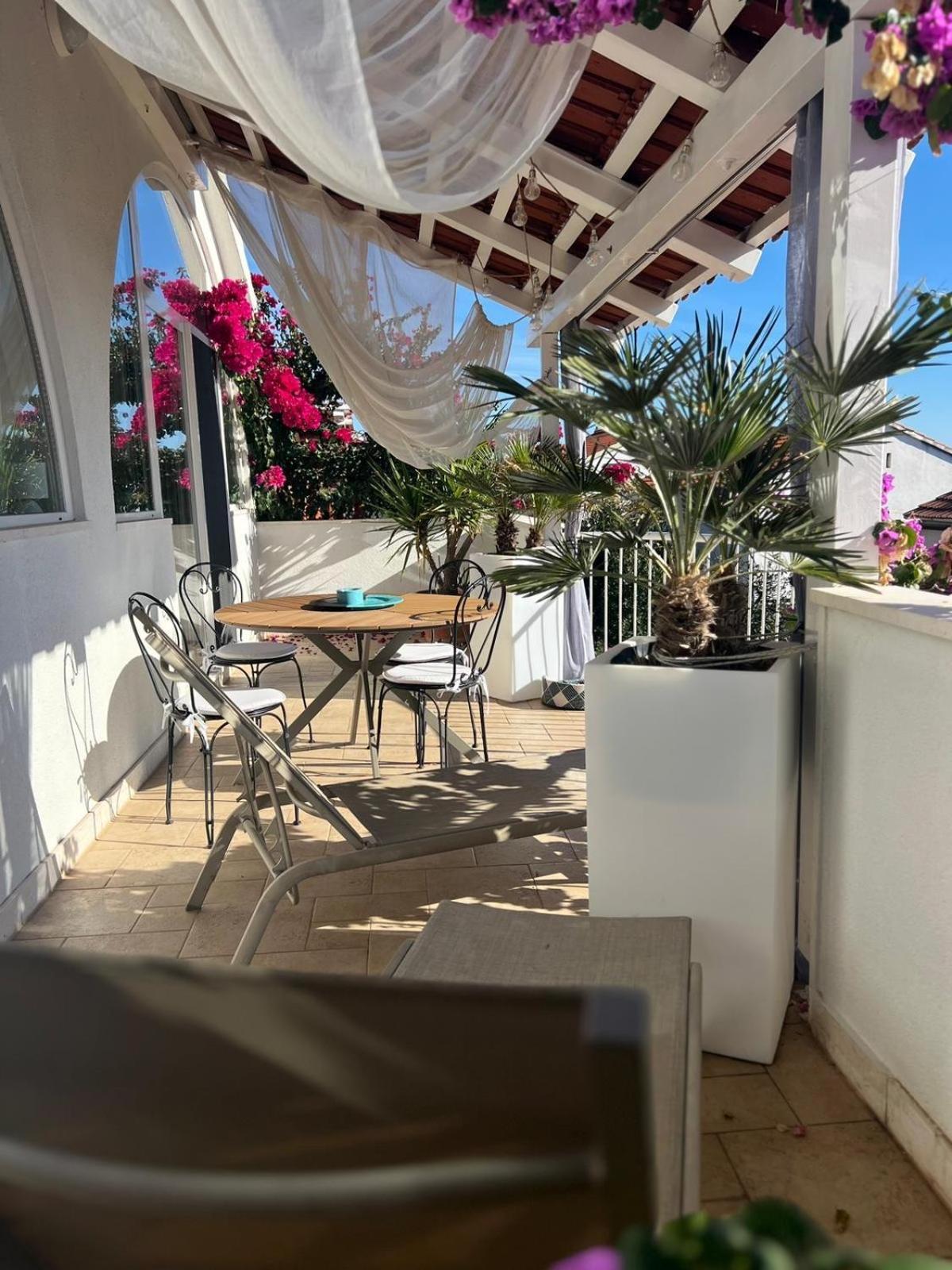 Trogir Ciovo Big Seaview Apartment Near The Sea Exteriör bild